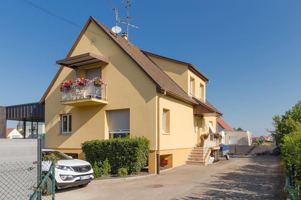 Appartement Climatise 70 M2, Proximite De Colmar Sainte-Croix-en-Plaine Kültér fotó